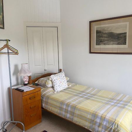 Bed and breakfast The Old School House Mordington Extérieur photo